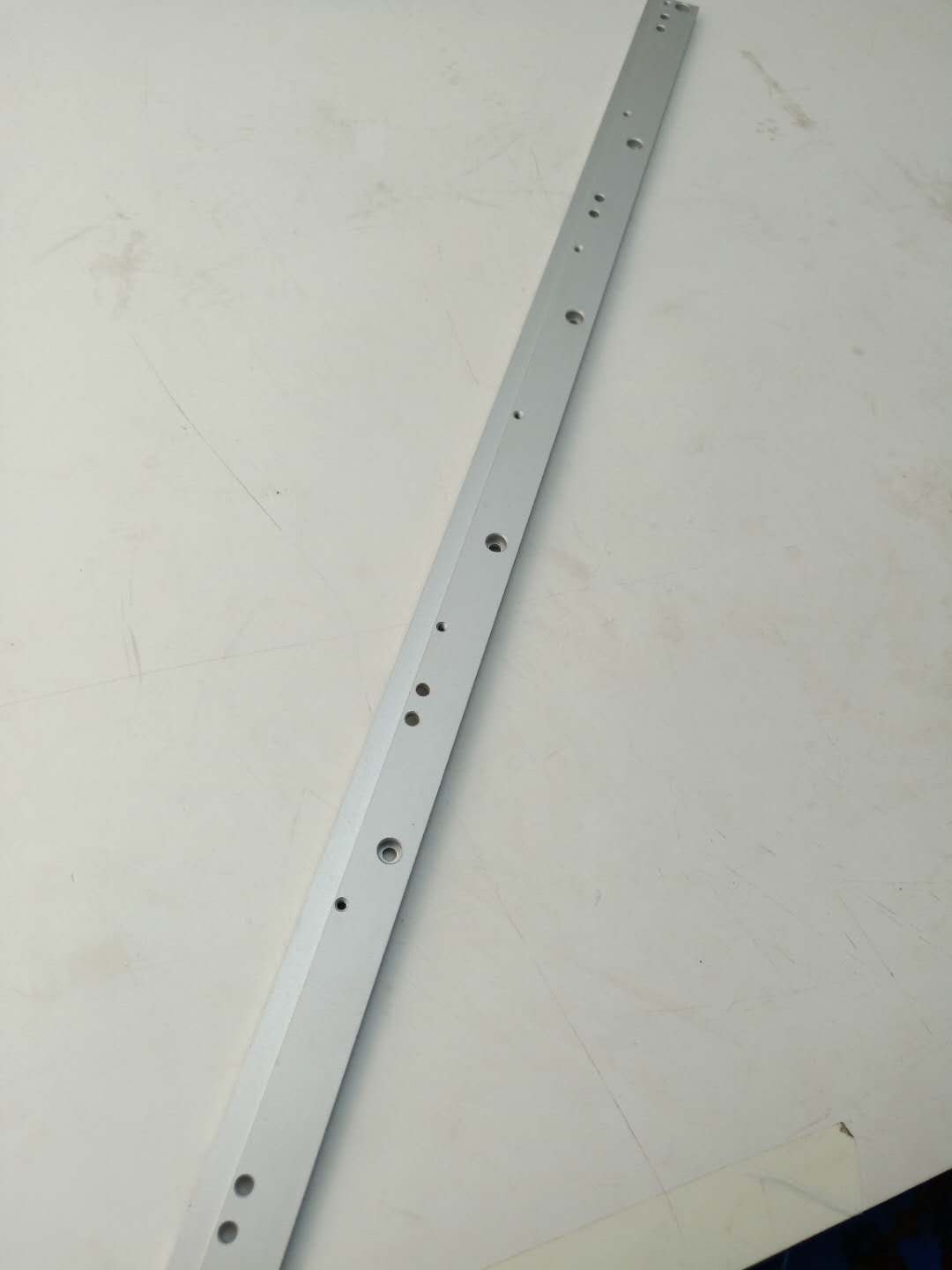 YAMAHA 用在YS24轨道固定活动夹边边夹KKE-M9123-02 KKE-M9123-01